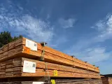 Ca. 60x Douglas Planken Fijnbezaagd, 18x200mm, lengte 500cm – foto 4 – kavel bij Onlineveilingmeester