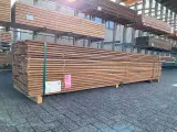 Ca. 107x Guyana Teak Beschoeiingsplanken, 20x100mm, lengte 500cm – foto 2 – kavel bij Onlineveilingmeester