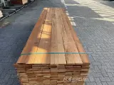 Ca. 230x Guyana Teak Beschoeiingsplanken, 20x100mm, lengte 108/200cm, 122/250cm – kavel bij Onlineveilingmeester