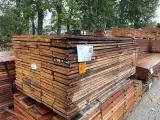 Ca. 115x Guyana Teak Beschoeiingsplanken, 20x200mm, lengte 200cm – foto 4 – kavel bij Onlineveilingmeester