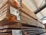 Ca. 80x Douglas Design – Triple – Deens profiel, 22x142mm, lengte 400cm – foto 5 – kavel bij Onlineveilingmeester