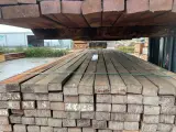 Ca. 140x Hardhouten Onderliggers Geschaafd, 40x70mm, lengte 305cm – kavel bij Onlineveilingmeester