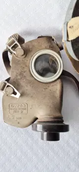 Belgisch gasmasker type L.702 – foto 3 – kavel bij De Kringwinkel, Lochristi
