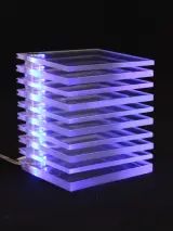 IKEA LED Tafellamp / Sfeerlamp – Transparant Acryl – foto 6 – kavel bij De Kringwinkel, Antwerpen
