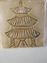 Decoratief Aziatisch beeld van een Chinese wijze – foto 3 – kavel bij De Kringwinkel, Heverlee
