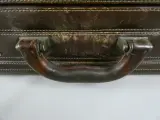 Vintage leren aktetas met cijferslot – foto 13 – kavel bij De Kringwinkel, Diest