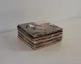 Lot van 34 vintage vinylsingles met originele hoezen – kavel bij De Kringwinkel, Turnhout