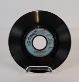 Lot van 34 vintage vinylsingles met originele hoezen – foto 12 – kavel bij De Kringwinkel, Turnhout