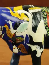 CowParade – Dawn Cowrus – Annie Soudain – London 2002 – Grote verzameleditie 2004 – foto 7 – kavel bij De Kringwinkel, Antwerpen