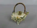Japanse theepot schelp – foto 3 – kavel bij De Kringwinkel, Diest