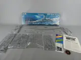 Revell modelbouw USS New Jersey – kavel bij De Kringwinkel, Diest