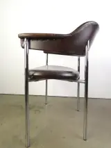 Set van 3 vintage design eetkamerstoelen – verchroomd buisframe met donkerbruine bekleding – foto 3 – kavel bij De Kringwinkel, Heverlee