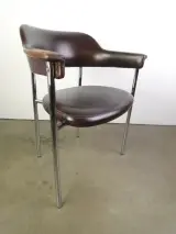 Set van 3 vintage design eetkamerstoelen – verchroomd buisframe met donkerbruine bekleding – foto 6 – kavel bij De Kringwinkel, Heverlee