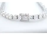Witgouden tennisarmband met 7.50 carat briljant geslepen diamanten – foto 6 – kavel bij Onlineveilingmeester