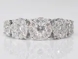 Witgouden rijring met 5 diamanten entourages 1.00 carat – kavel bij Onlineveilingmeester