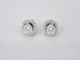Witgouden diamanten entourage oorbellen van 1.50 carat – foto 3 – kavel bij Onlineveilingmeester