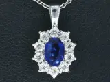 Witgouden entourage hanger met diamanten en saffier (excl. ketting) – kavel bij Onlineveilingmeester