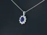 Witgouden entourage hanger met diamanten en saffier (excl. ketting) – foto 3 – kavel bij Onlineveilingmeester