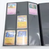Verzamelmap met kaarten, Pokémon, o.a. Ivysaur MEW EN 002/165 – foto 15 – kavel bij Domeinen Roerende Zaken, Groningen