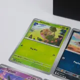 Kaarten in doos, Pokémon, Scarlet&Violet White Flare – foto 13 – kavel bij Domeinen Roerende Zaken, Groningen