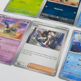 Kaarten in doos, Pokémon, Scarlet&Violet White Flare – foto 19 – kavel bij Domeinen Roerende Zaken, Groningen