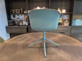 4x Design draaistoel Muuto – foto 4 – kavel bij Onlineveilingmeester, Almere