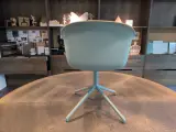 4x Design draaistoel Muuto – foto 5 – kavel bij Onlineveilingmeester, Almere