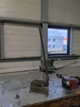 Verrijdbare werkbank met inhoud – foto 9 – kavel bij Onlineveilingmeester, Almere