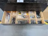 4x Werkplaatskast en 1x magneetbord – foto 14 – kavel bij Onlineveilingmeester, Almere