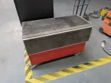 4x Werkplaatskast en 1x magneetbord – foto 4 – kavel bij Onlineveilingmeester, Almere