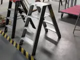 Werktrap Altrex, FDO4,, 2x4 treeds – foto 5 – kavel bij Onlineveilingmeester, Almere