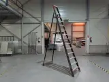 Werktrap Altrex, 11 treeds met bordes – kavel bij Onlineveilingmeester, Almere