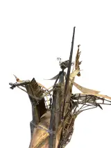 Brutalistisch metalen sculptuur 'Vliegmachine met ridder' (1994) – Lafargue – foto 4 – kavel bij De Kringwinkel, Gent