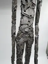 metalen sculptuur 'Langgerekte vrouwenfiguur' – foto 5 – kavel bij De Kringwinkel, Gent