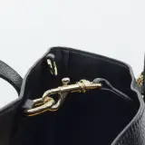 Schoudertas, Versace – foto 9 – kavel bij Domeinen Roerende Zaken, Groningen