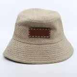 Buckethat, maat 57, Versace – kavel bij Domeinen Roerende Zaken, Groningen