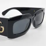 Zonnebril, Gucci, GG0811S 001 – foto 10 – kavel bij Domeinen Roerende Zaken, Groningen