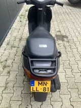 Motorscooter, Honda, JF11, grijs, 2005 – foto 4 – kavel bij Onlineveilingmeester, Kootstertille
