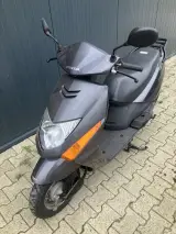 Motorscooter, Honda, JF11, grijs, 2005 – foto 7 – kavel bij Onlineveilingmeester, Kootstertille