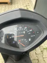 Motorscooter, Honda, JF11, grijs, 2005 – foto 8 – kavel bij Onlineveilingmeester, Kootstertille
