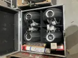Partij flightcases met show/stage en rookmachine – foto 2 – kavel bij Onlineveilingmeester, Kootstertille