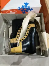 Ca. 10x Paar hockeyschaatsen, Lico, zwart/geel – foto 2 – kavel bij Onlineveilingmeester, Kootstertille