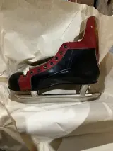 Ca. 20x Paar hockeyschaatsen, Kopovol, rood zwart – foto 3 – kavel bij Onlineveilingmeester, Kootstertille