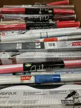 Ca. 950x Rollen plakfolie in kuubsdoos – foto 2 – kavel bij Onlineveilingmeester, Kootstertille