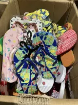2x Dozen slippers – foto 6 – kavel bij Onlineveilingmeester, Kootstertille