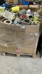 Ca. 350x Decoratie artikelen in kuubsdoos – foto 10 – kavel bij Onlineveilingmeester, Kootstertille
