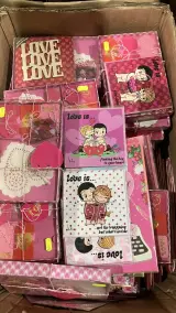 Doos Love is… artikelen Love is – foto 5 – kavel bij Onlineveilingmeester, Kootstertille
