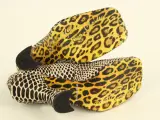 Irregular Choice - extravagante dierenprint pumps met statement hak - GB – foto 5 – kavel bij De Kringwinkel, Antwerpen