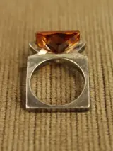 M&Molt sterling zilveren ring met oranje steen – foto 4 – kavel bij De Kringwinkel, Antwerpen