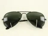Ray-Ban Aviator Metal RB3025 Zwarte Zonnebril – foto 3 – kavel bij De Kringwinkel, Antwerpen